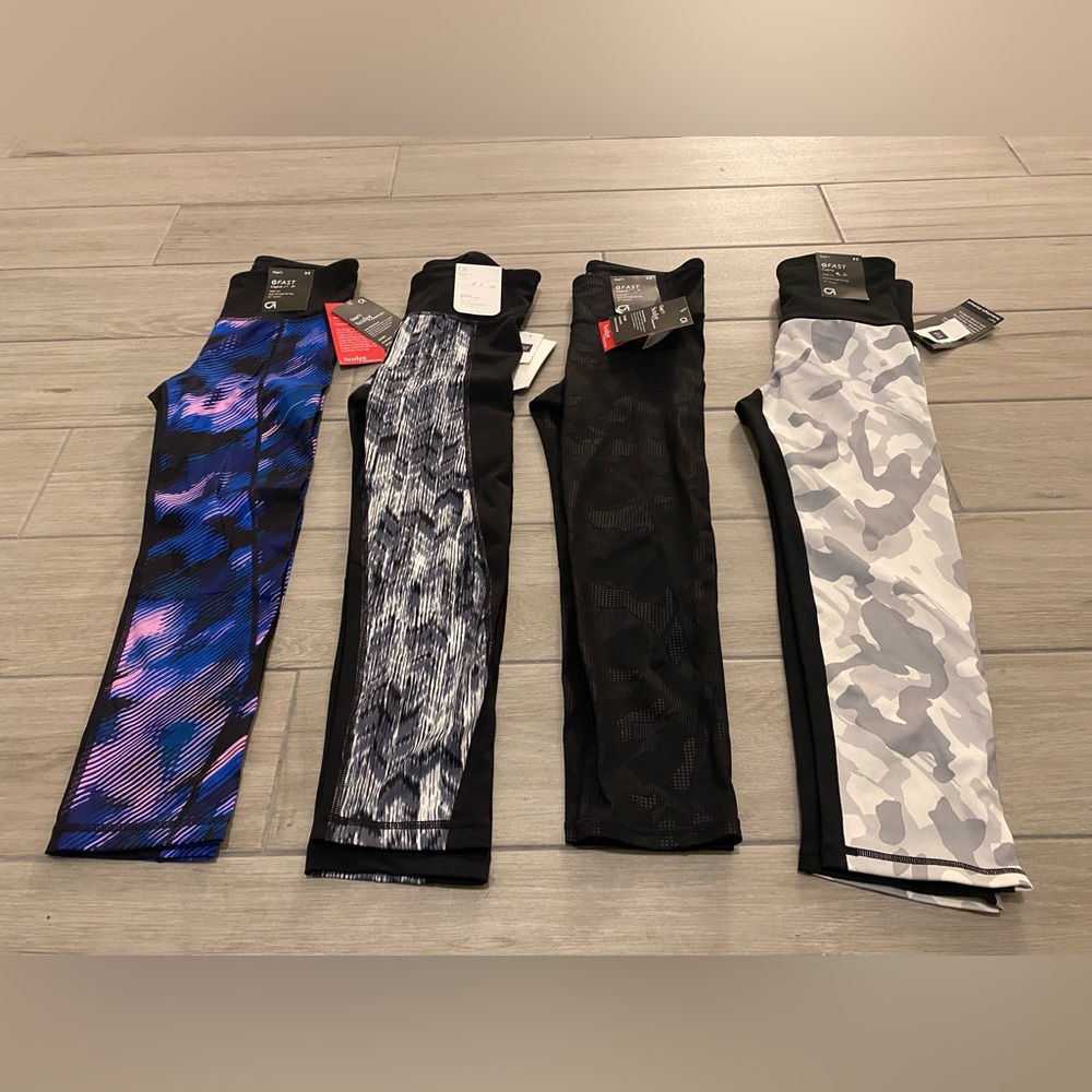 BNWT gap fit capris size XS